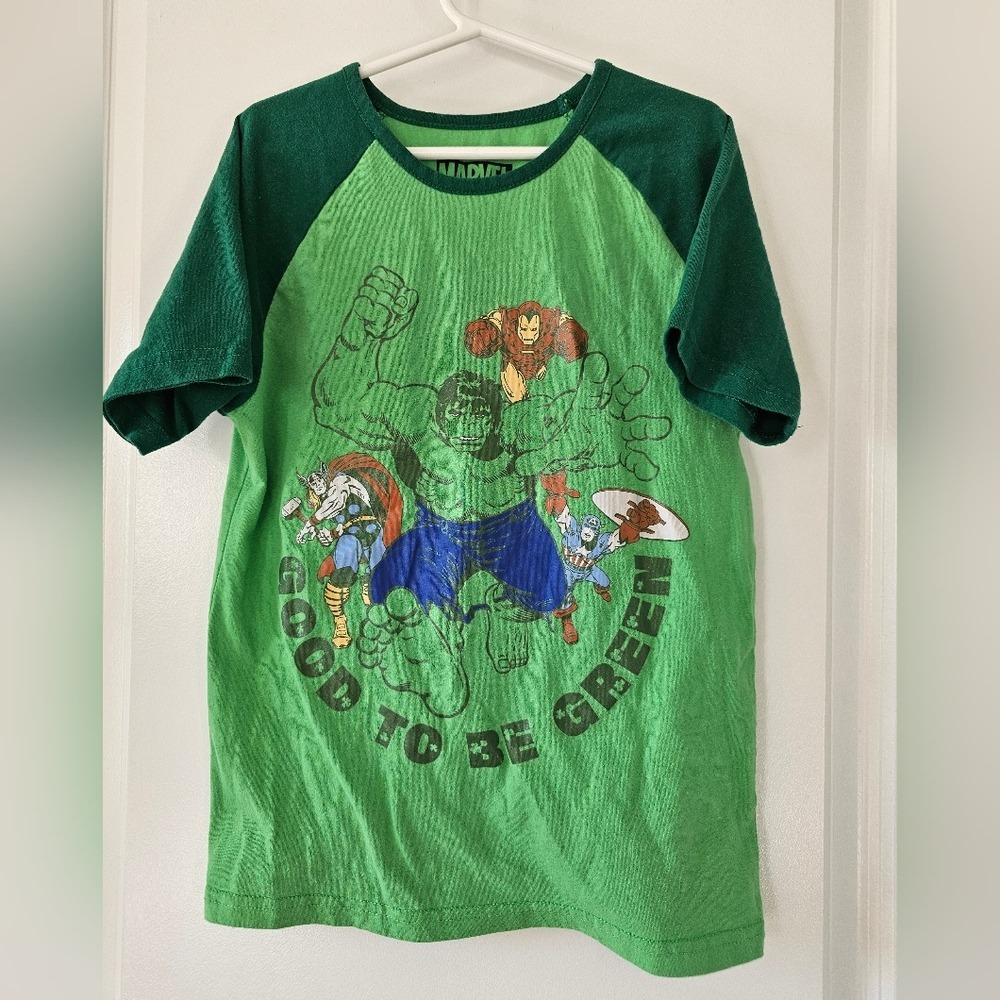 Kid sz 7/8 Marvel Avengers Hulk Iron Man Thor Captain America Green Raglan Shirt